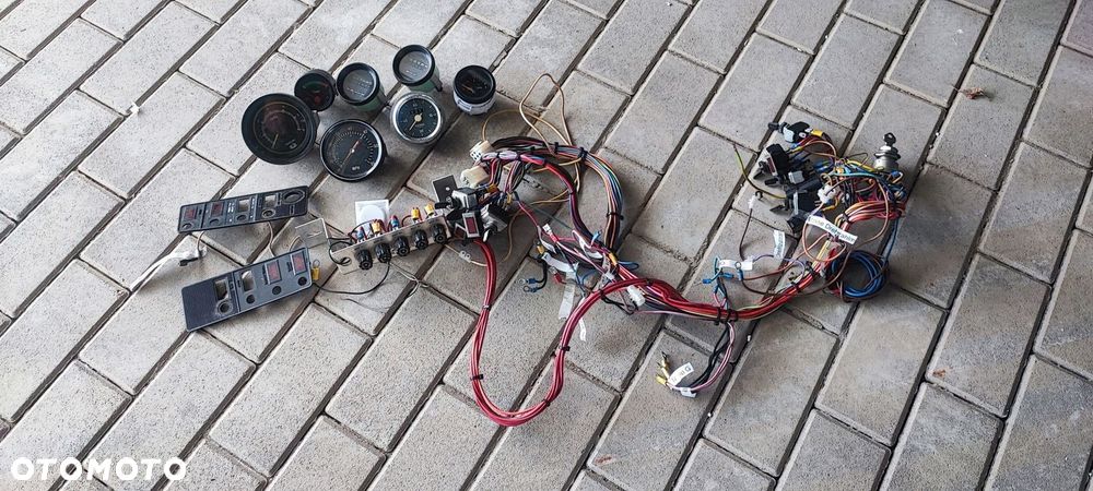 Zestaw zegarów  instalacja przełączniki do łodzi motorowej Glastron V174 - 1
