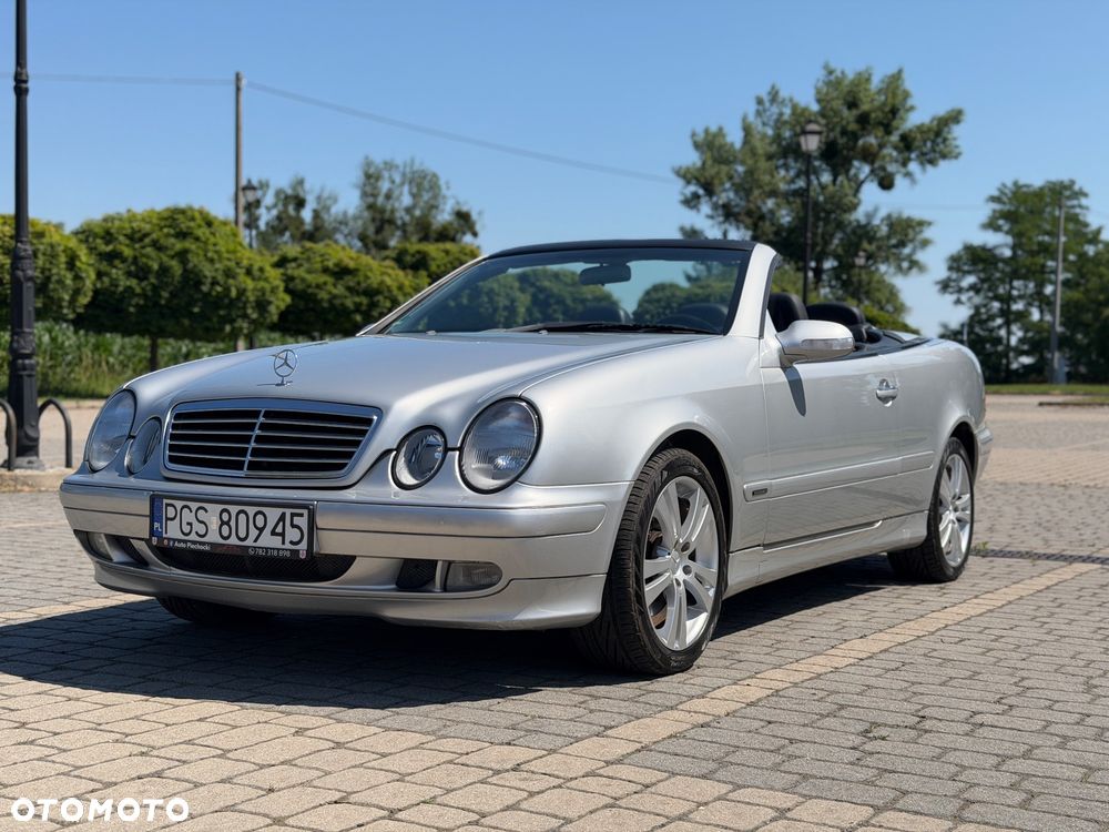 Mercedes-Benz CLK - 3