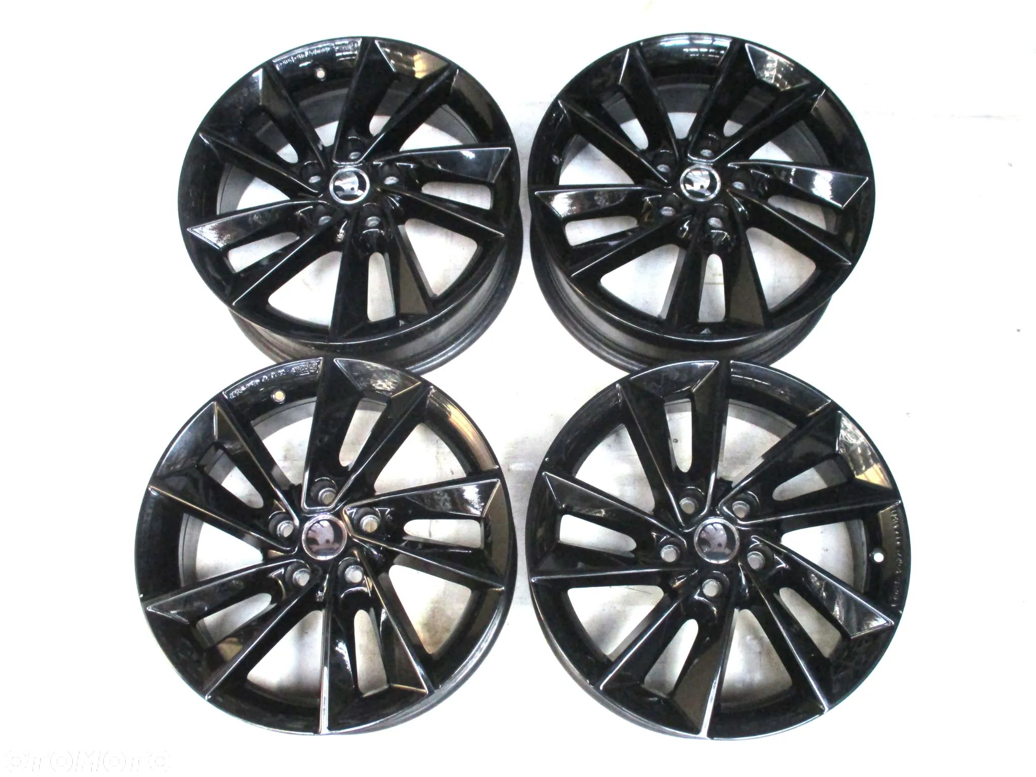 FELGI ALUMINIOWE 17 SKODA KODIAQ KAROQ ET38 - 1
