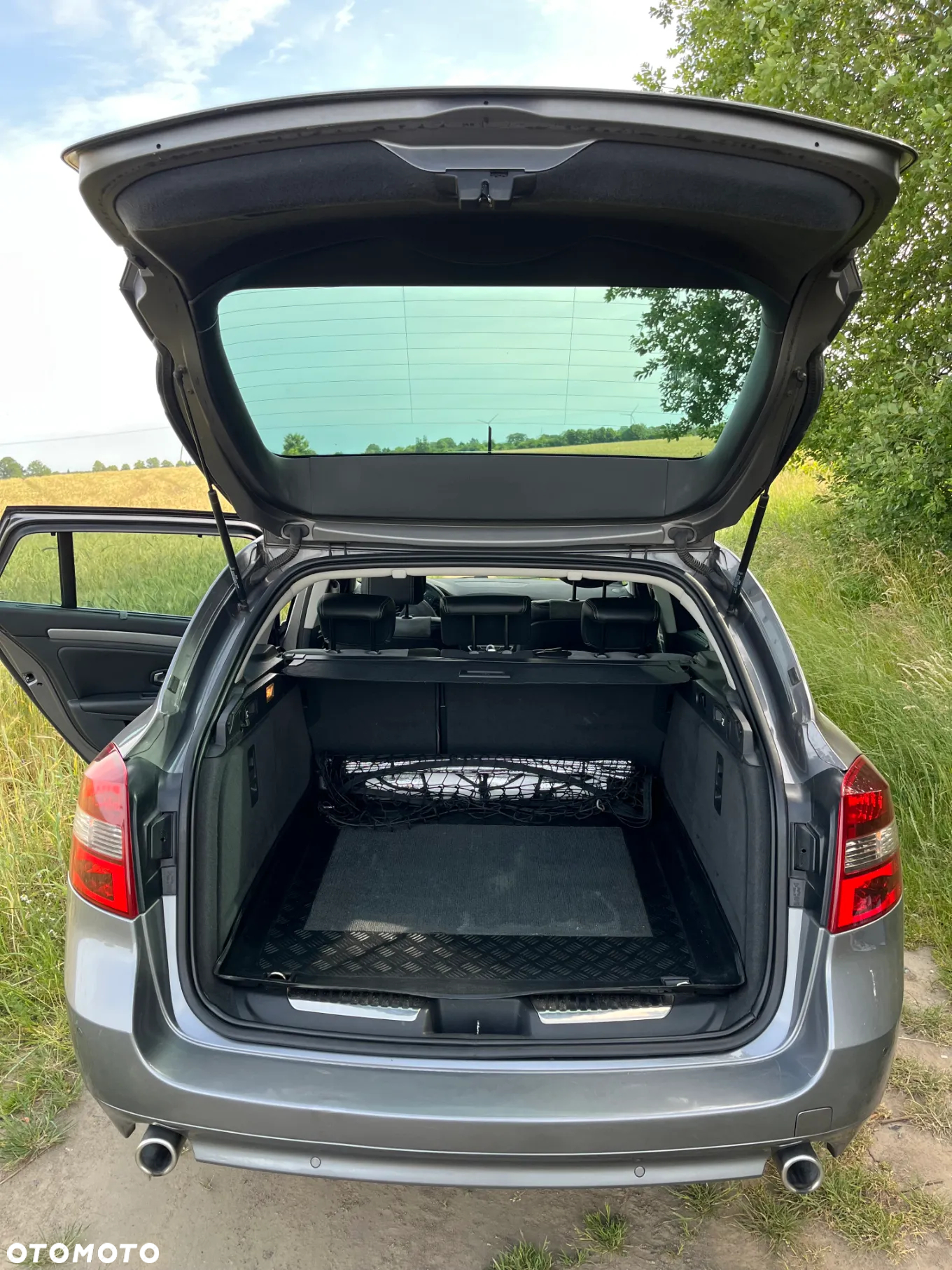 Renault Laguna Grandtour dCi 175 FAP Initiale - 6