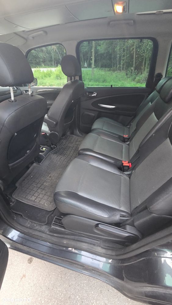 Ford Galaxy 2.0 Titanium - 9