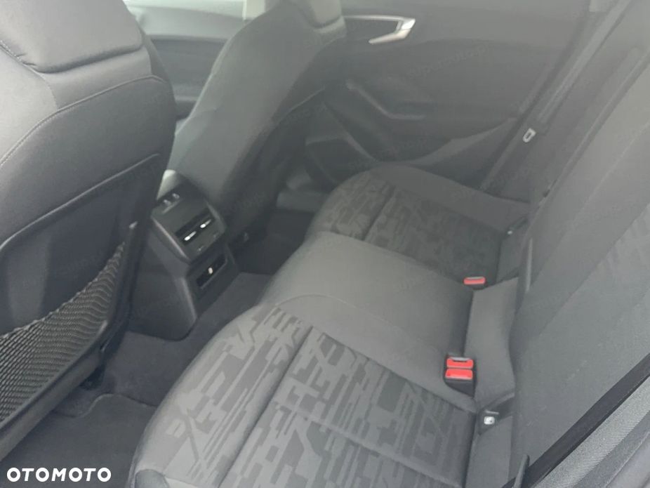 Audi A5 Avant TDI mHEV Quattro S tronic - 16