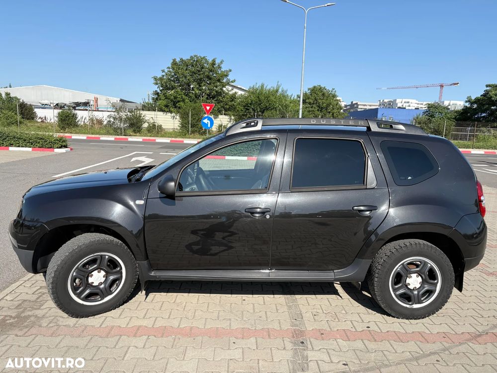 Dacia Duster 1.6 4x4 Laureate - 2