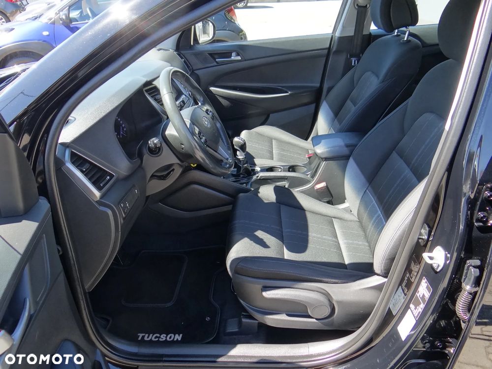 Hyundai Tucson 1.6 GDi Comfort 2WD - 12