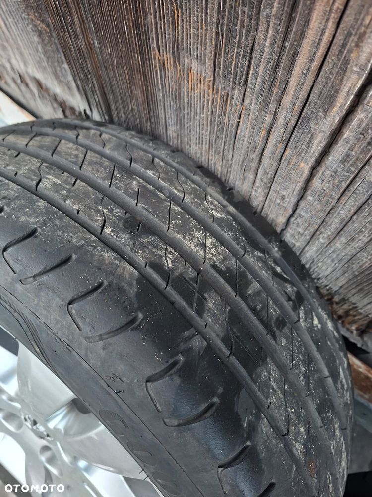 KOŁA FELGI PEUGEOT 5008 17 CALI  ET29 7j OPONY 20R - 5