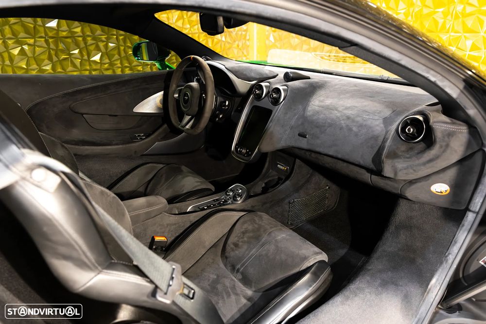 McLaren 600 - 38
