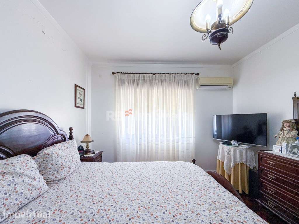 Apartamento T3 c/ Varanda e Sótão - Entroncamento - Grande imagem: 2/31