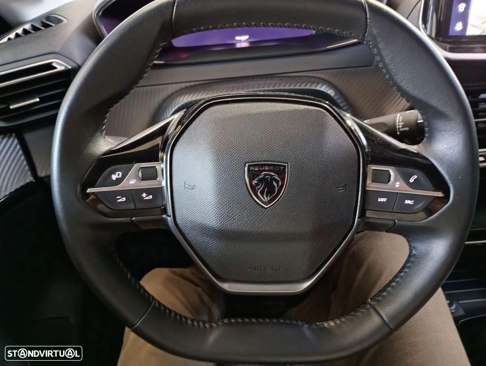 Peugeot 208 1.2 PureTech Allure - 15