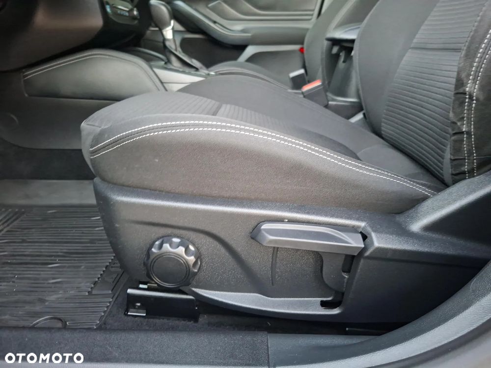 Ford Focus 1.0 EcoBoost mHEV Titanium X - 18