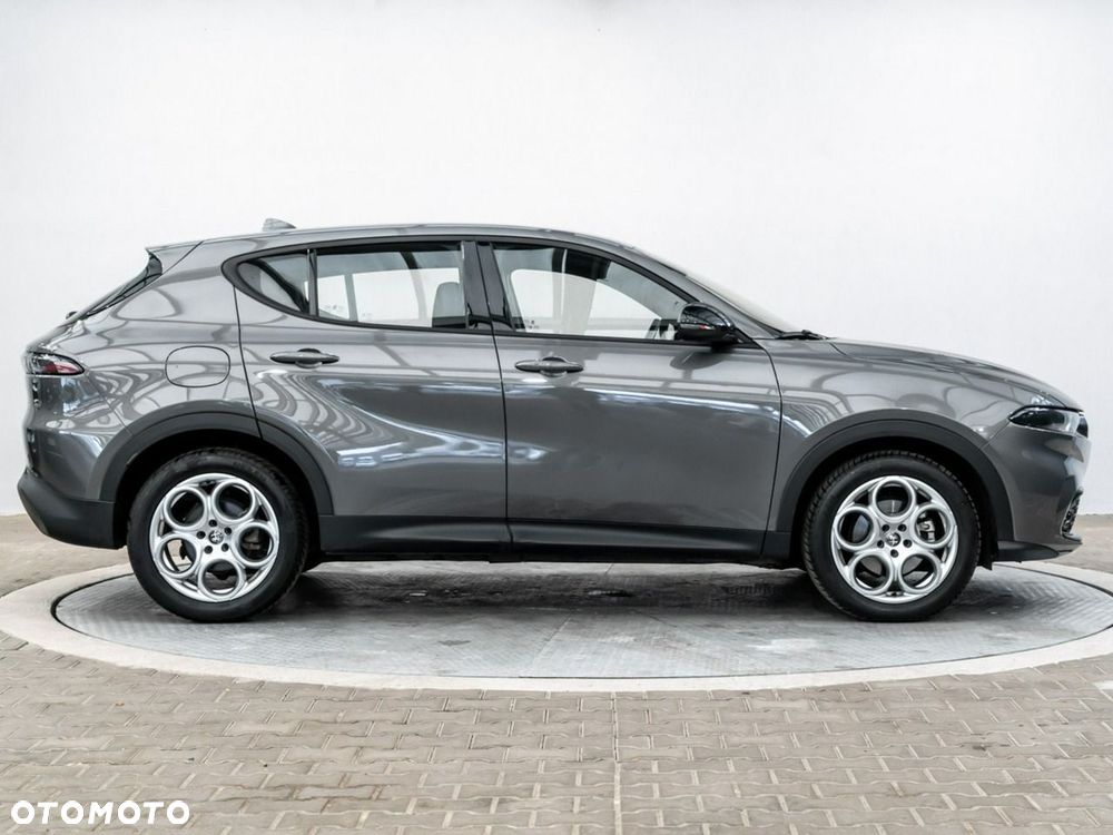 Alfa Romeo Tonale 1.5 T4 GSE mHEV Sprint DCT - 5