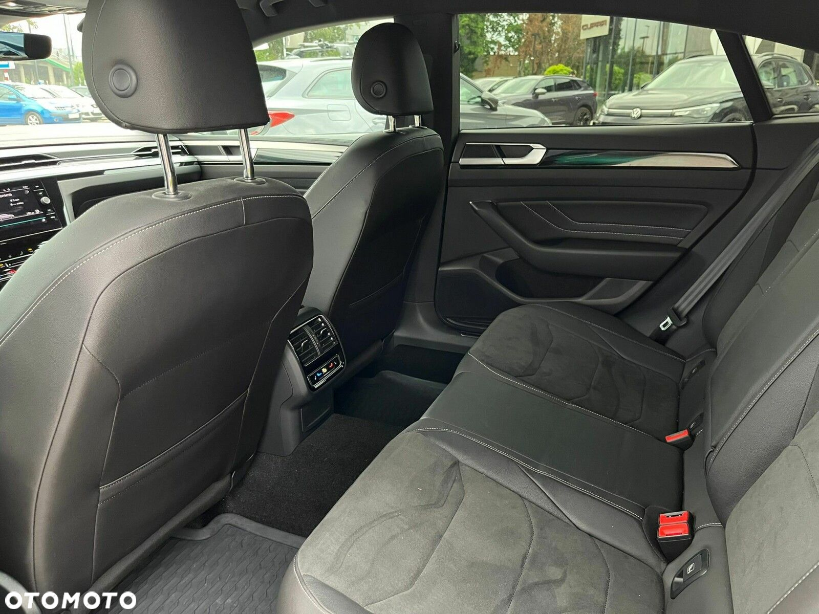 Volkswagen Arteon - 32