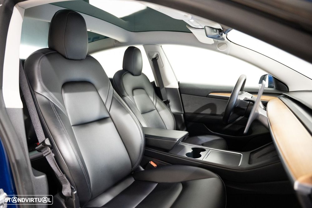 Tesla Model 3 Long-Range Dual Motor AWD - 22