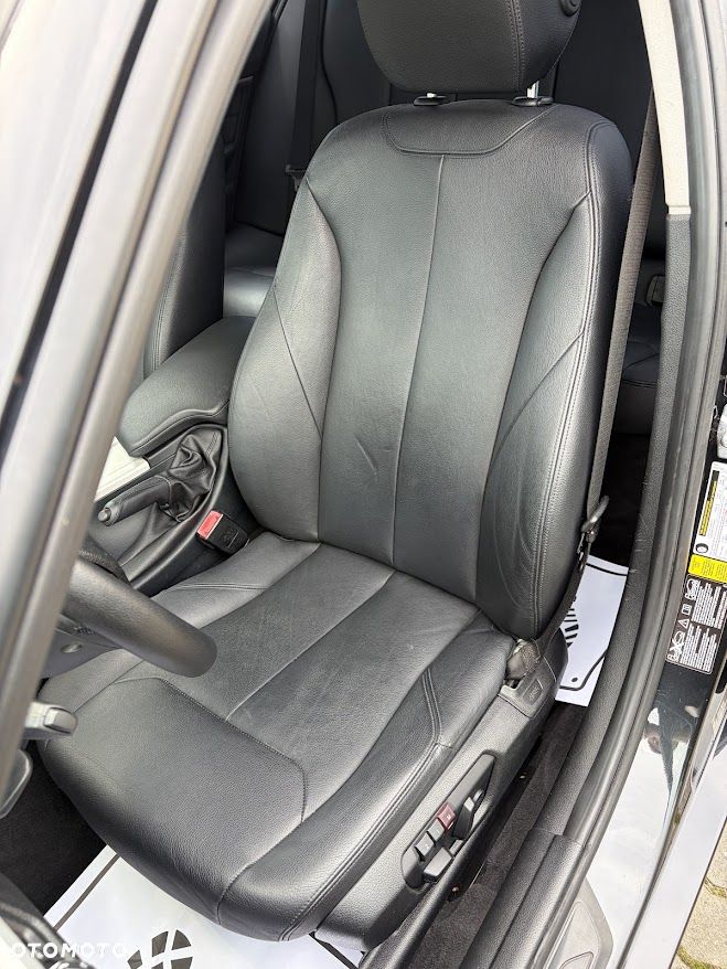 BMW Seria 3 328i xDrive - 5