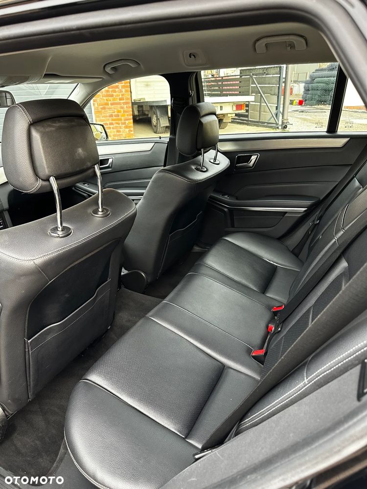 Mercedes-Benz Klasa E 200 BlueTEC 7G-TRONIC Classic - 9