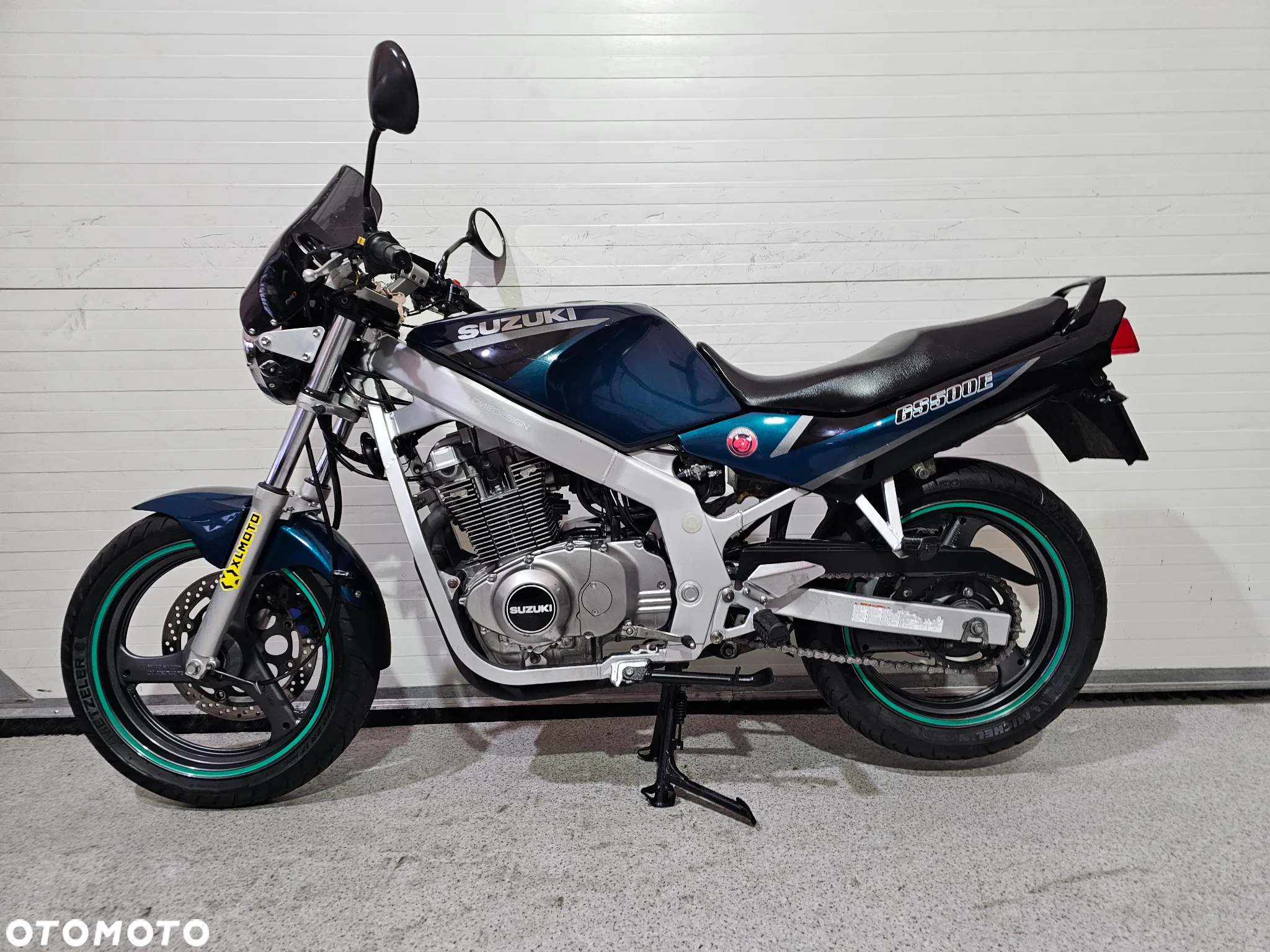 Suzuki GS - 2