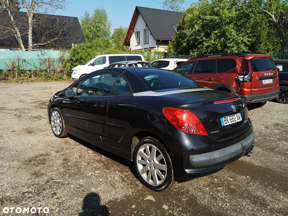 Peugeot 207 CC - 20