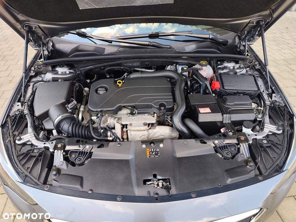 Opel Insignia 1.5 T Innovation S&S - 23