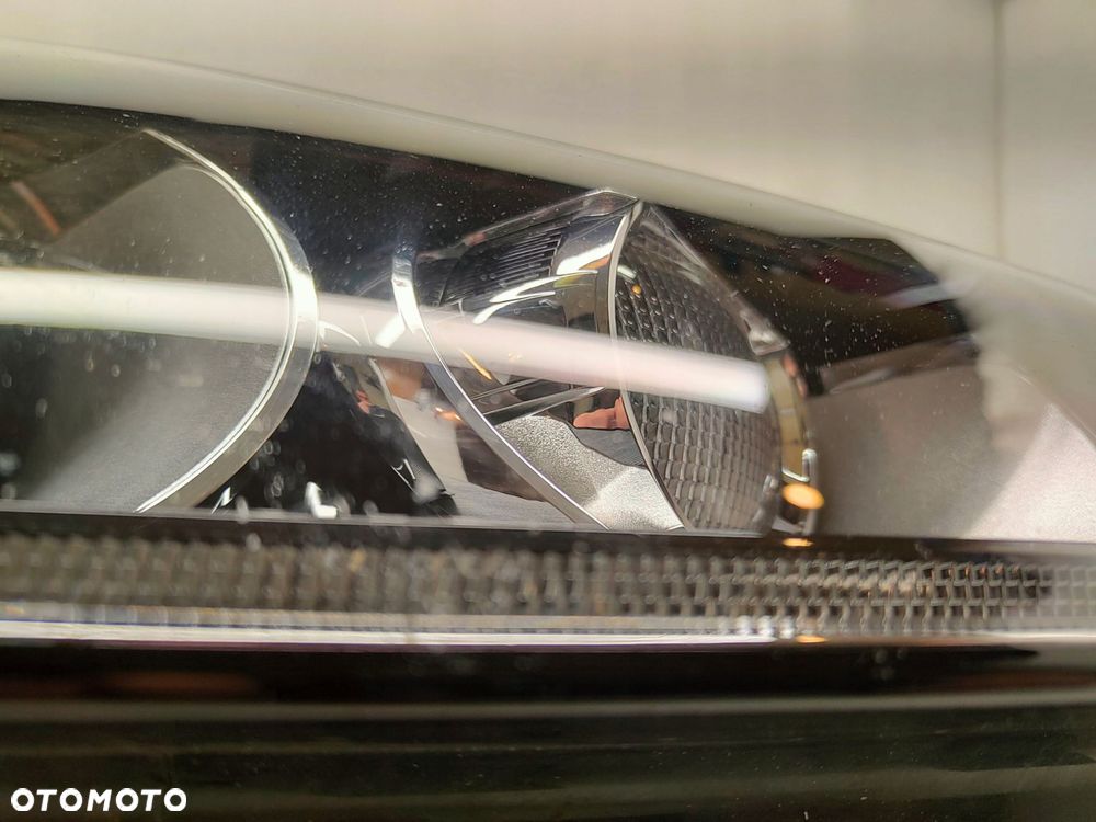 jaguar x260 f-pace xenon lampa prawy przód gx63-13w029-ej - 3