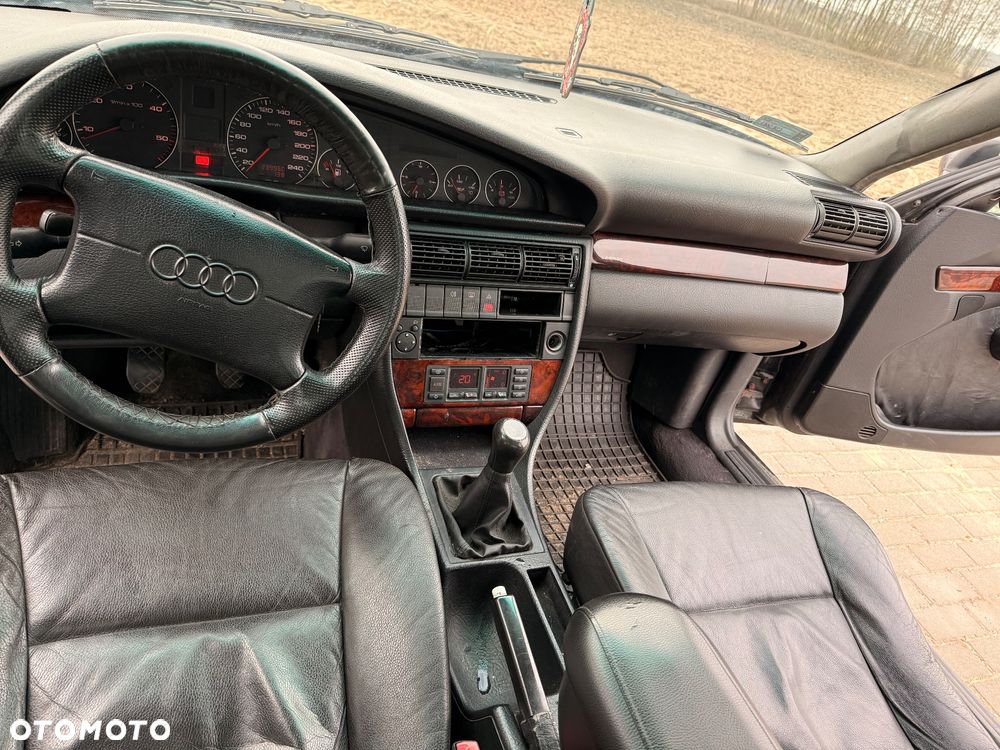 Audi 100 - 10