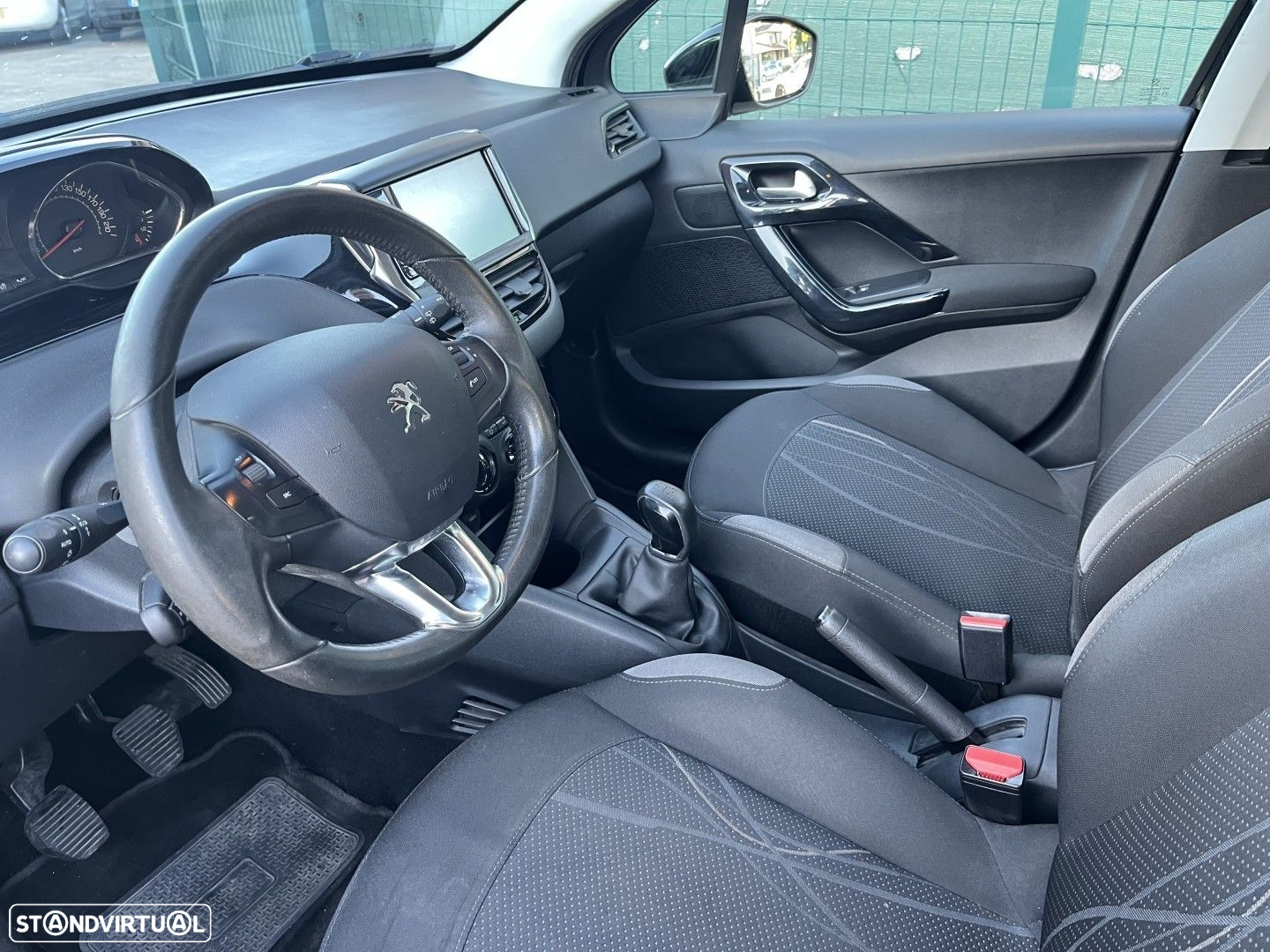 Peugeot 208 1.2 VTi Active - 8