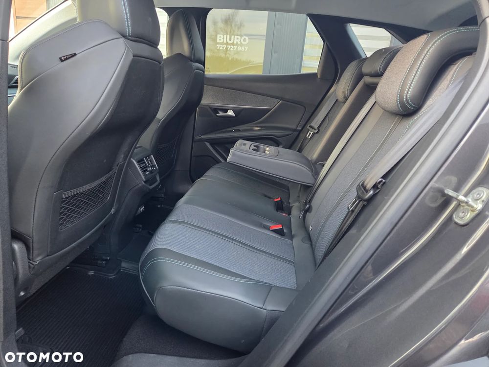 Peugeot 3008 - 31