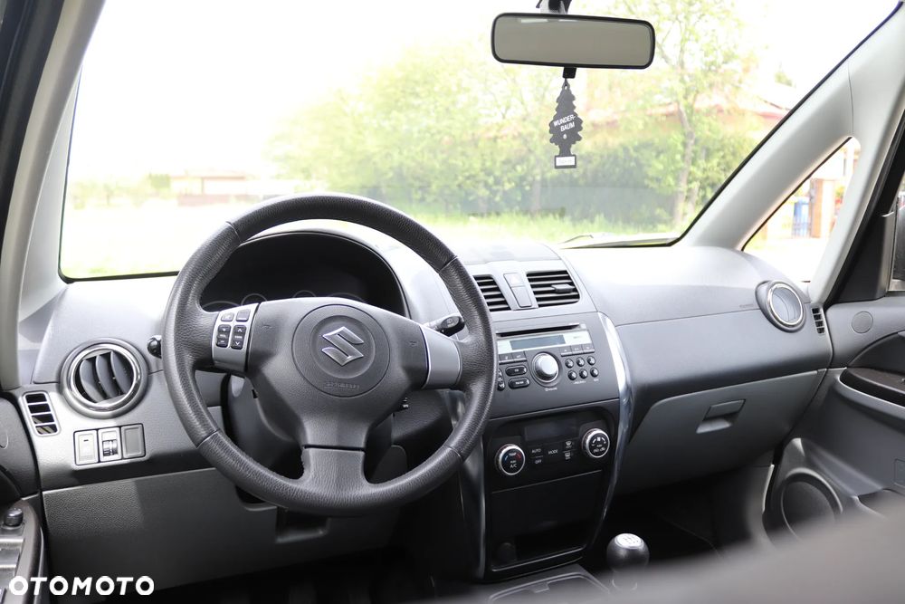 Suzuki SX4 1.6 VVT 4x4 Limited - 24