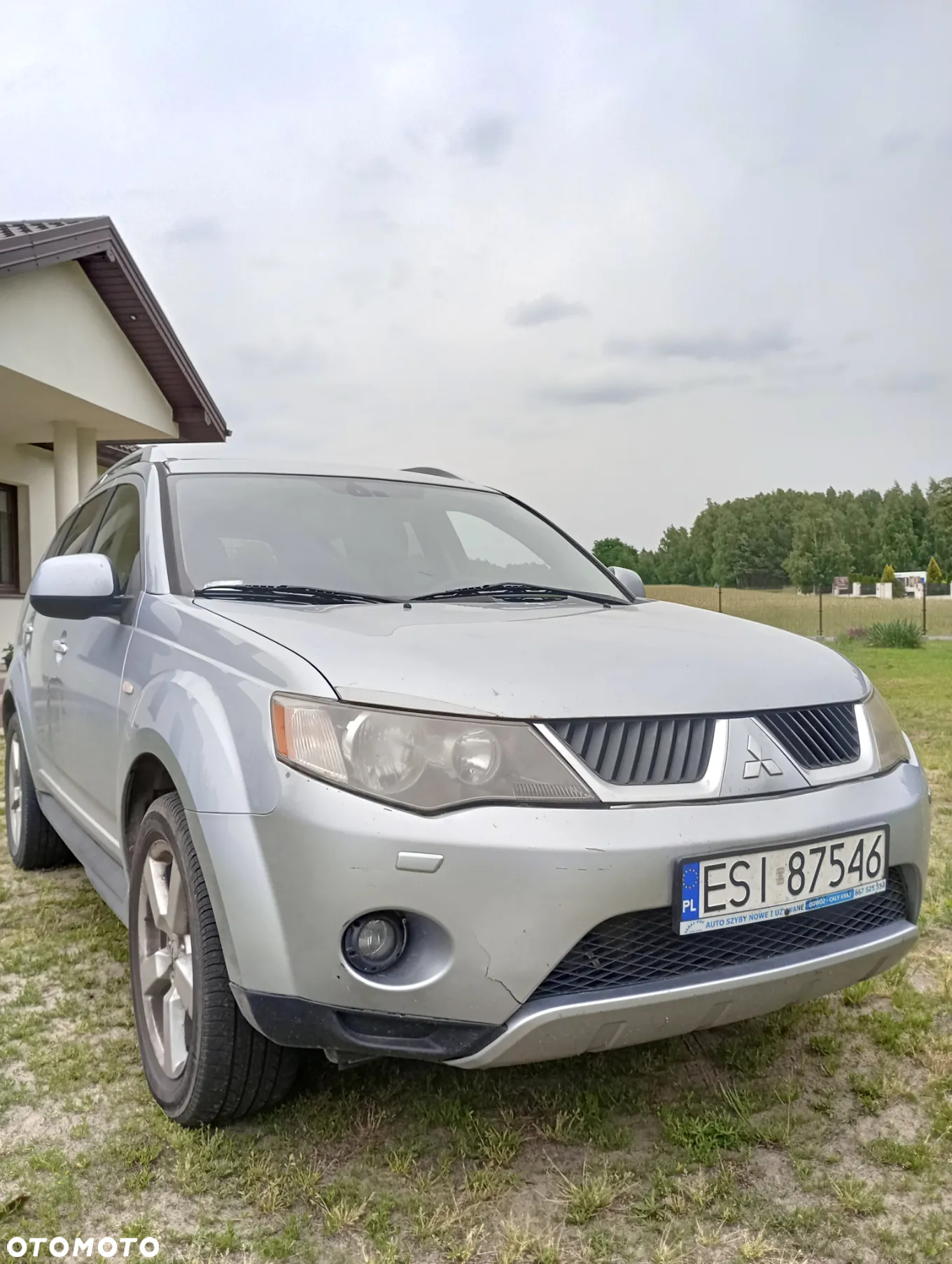 Mitsubishi Outlander 2.0 DID Instyle - 2
