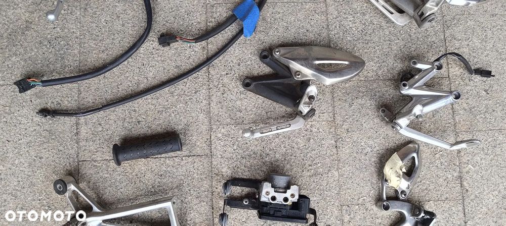 TRIUMPH 675 765 LAMPA TYŁ SET OGON PRZEŁĄCZNIK OWIEWKA - 5