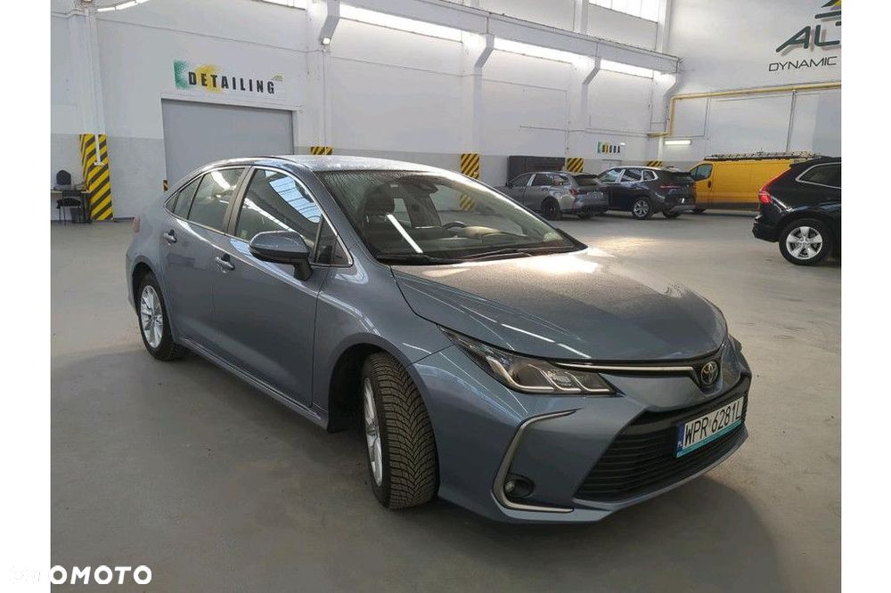 Toyota Corolla - 4