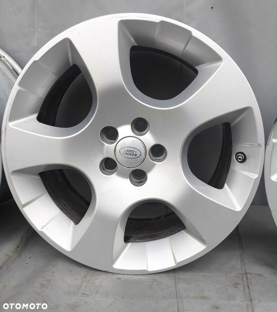 FELGI ALUMINIOWE LAND ROVER L550 DISCOVERY SPORT RANGE ROVER EVOQUE FORD MONDEO MK4 MK5 FOCUS MK2 MK3 MK4 C-MAX KUGA S-MAX EDGE VOLVO S40 V50 C30 V40 S60 XC60 JAGUAR XE XF X-TYPE S-TYPE 8Jx18 ET45 5X108 FK72-1007-HB - 4