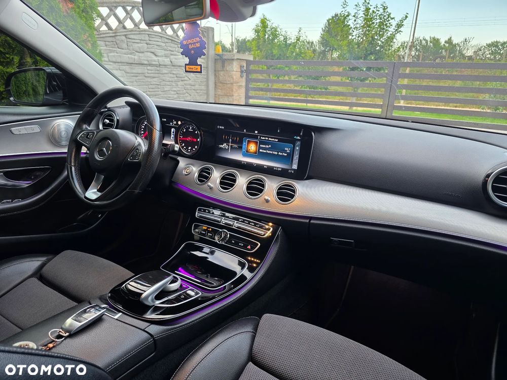 Mercedes-Benz Klasa E 220 d 9G-TRONIC Avantgarde - 28