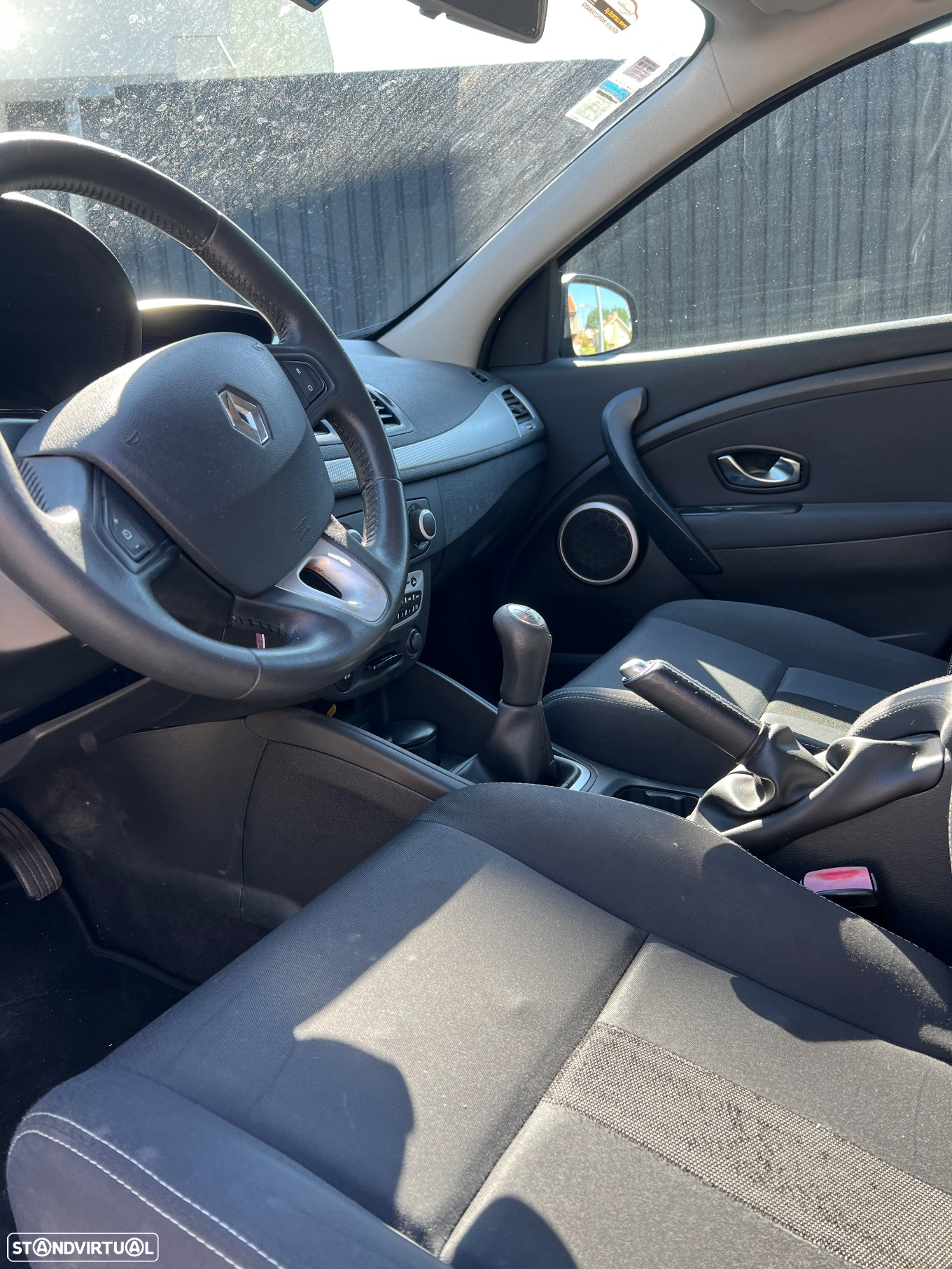 Renault Mégane 1.5 dCi Dynamique - 7