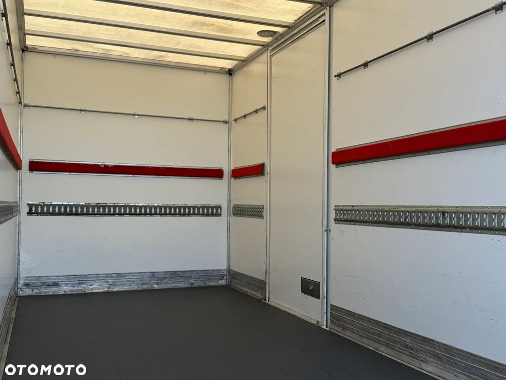 Mercedes-Benz Sprinter 514 CDI / 2.2 140KM / 2019 ROK / Kontener 4,2m + Winda Dhollandia 750KG / ZAREJESTROWANY W PL - 11