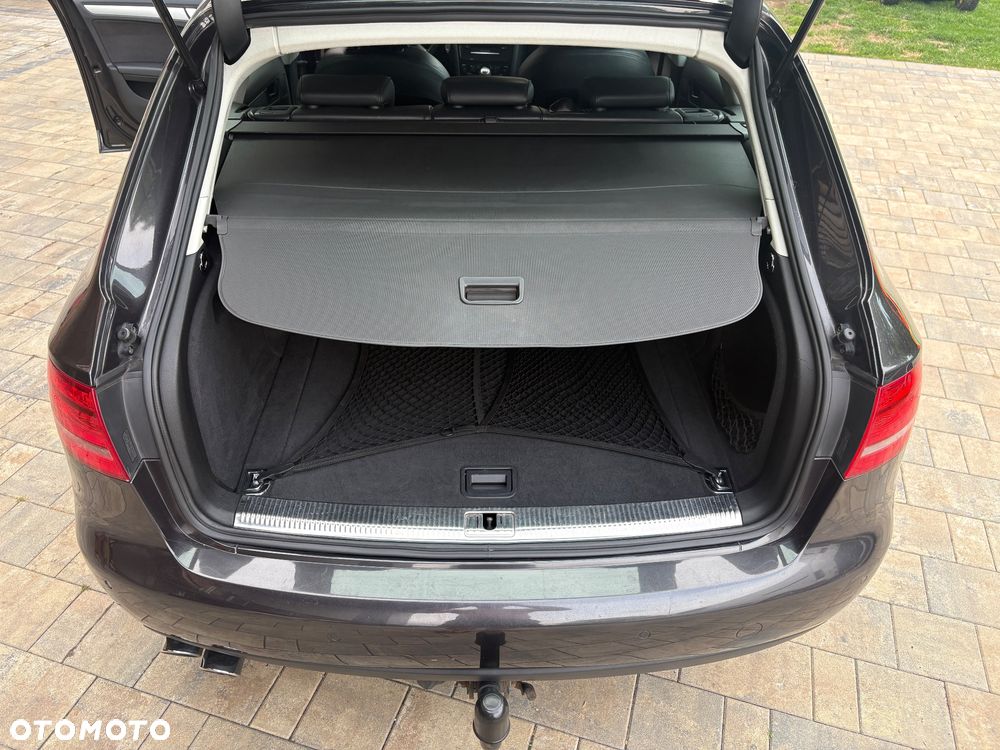 Audi A4 Avant 2.0 TDI DPF - 24