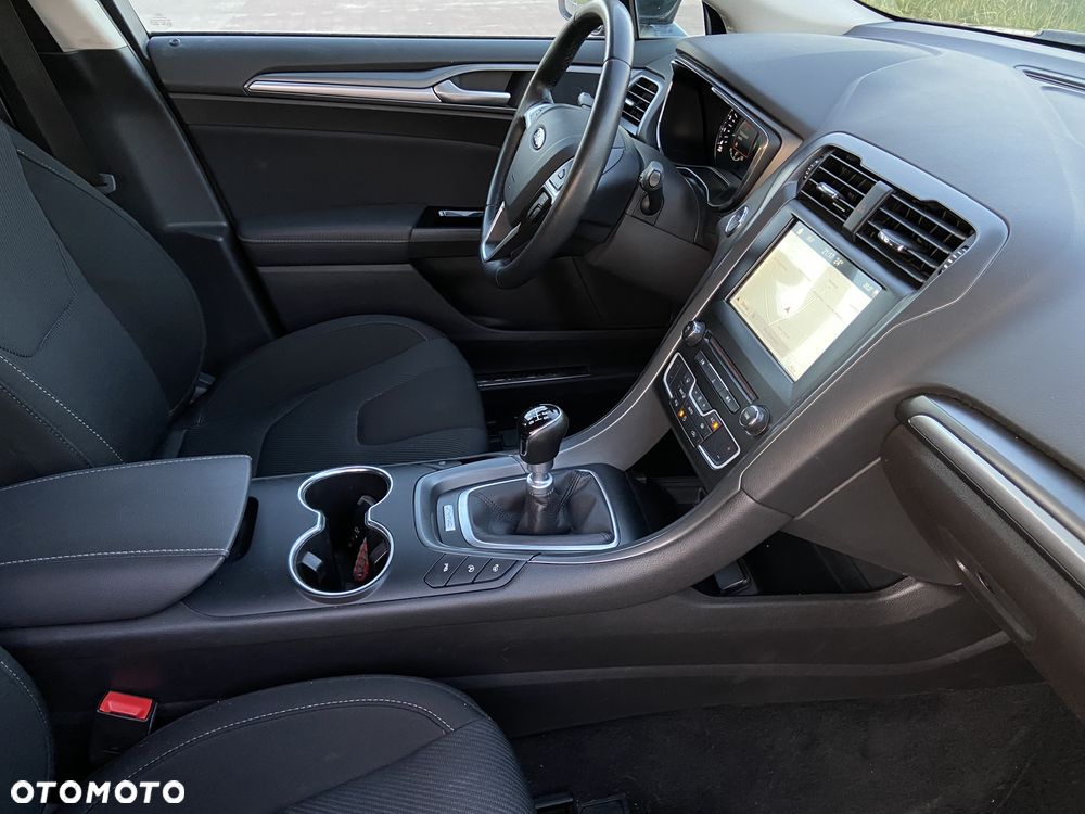 Ford Mondeo 2.0 TDCi STart-Stopp Titanium - 17