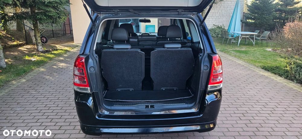 Opel Zafira 1.9 CDTI Edition - 10