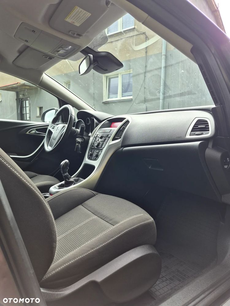 Opel Astra 1.4 Turbo - 6