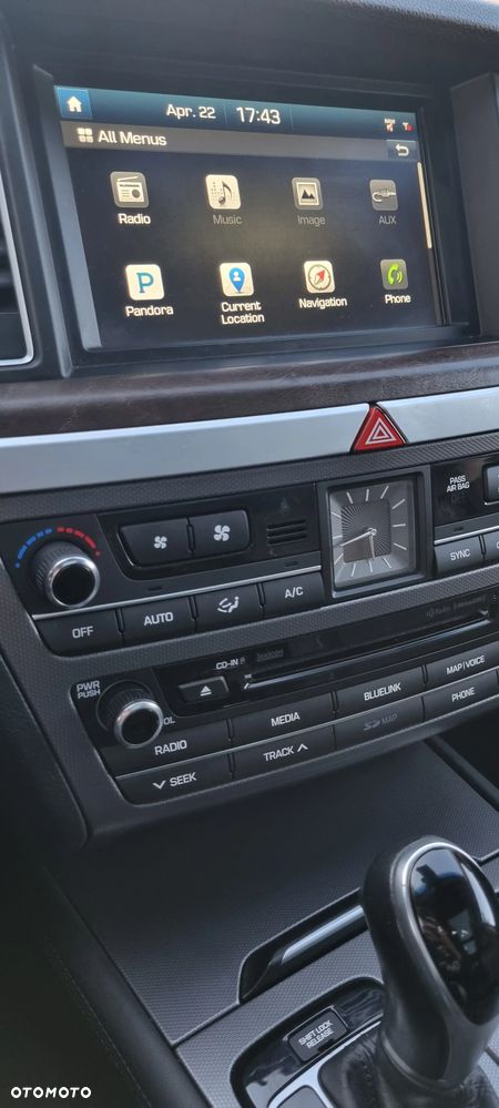 Genesis G80 - 12