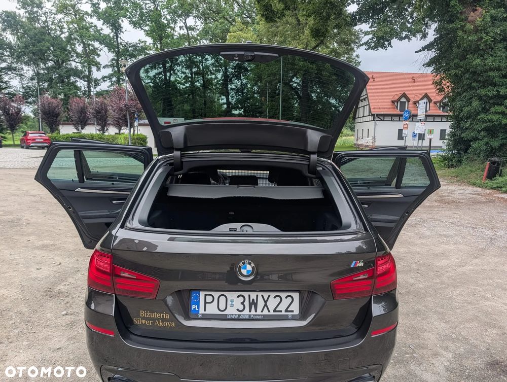 BMW Seria 5 520d M Sport - 11