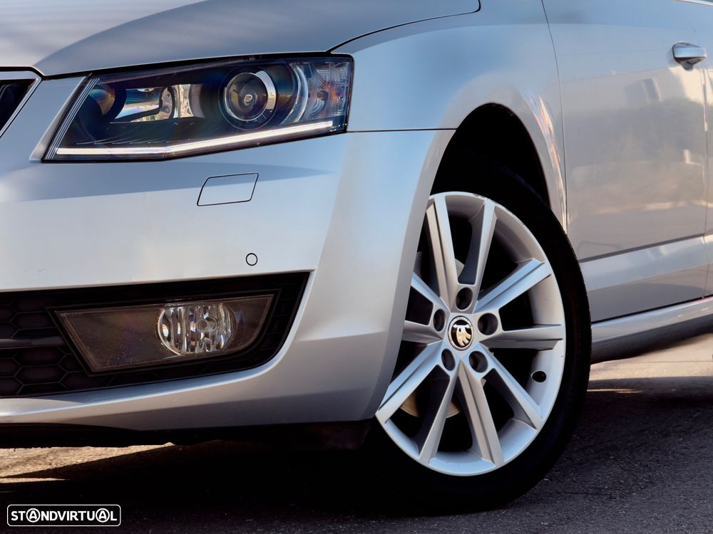 Skoda Octavia Break 1.6 TDi Elegance - 2