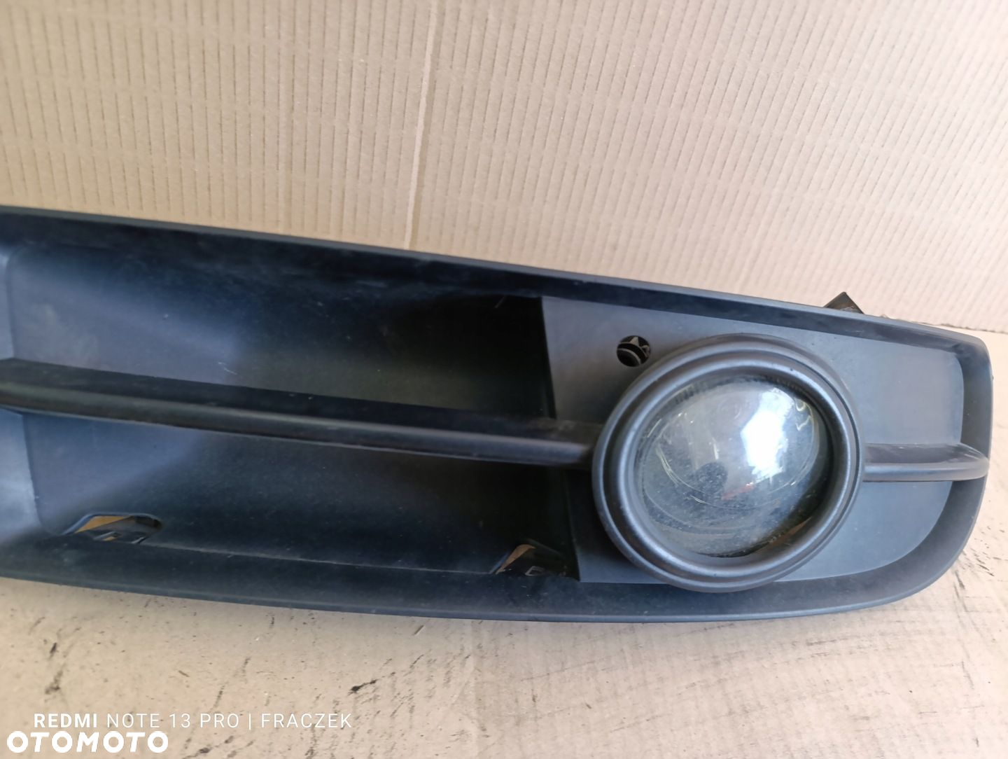 Kratka halogen Atrapa Zderzaka Przód Prawa Audi A4 B7 S-line - 3