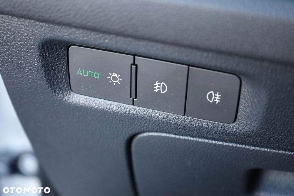 Skoda Octavia 2.0 TDI Ambition - 29