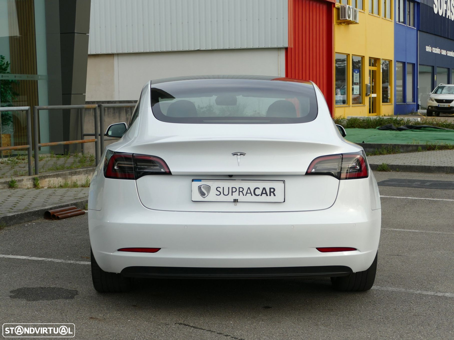 Tesla Model 3 Tração Traseira - 3