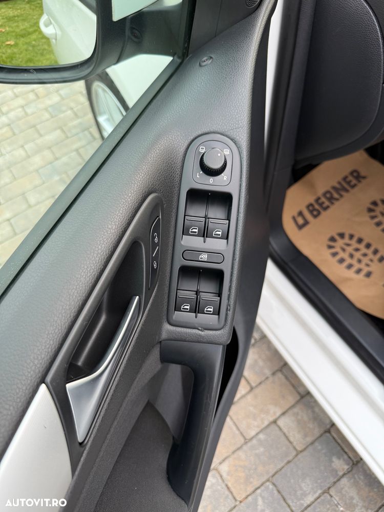 Volkswagen Golf 1.4 TSI Comfortline DSG - 16