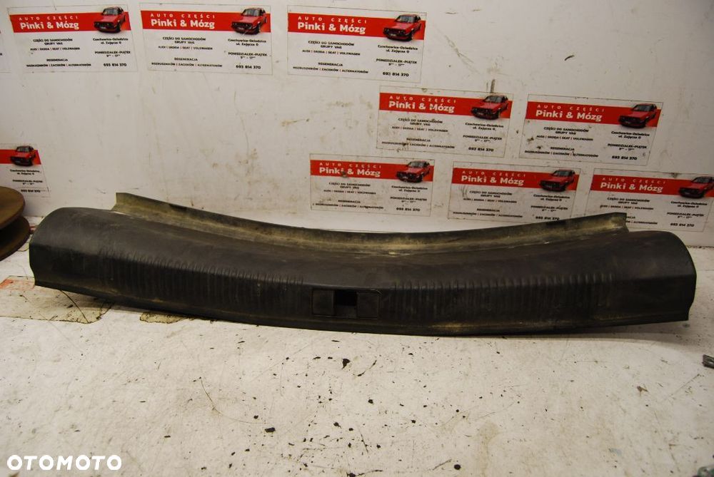 OSŁONA PROGU BAGAŻNIKA TYŁ TYLNA 4F5863471A AUDI A6 C6 SEDAN - 1