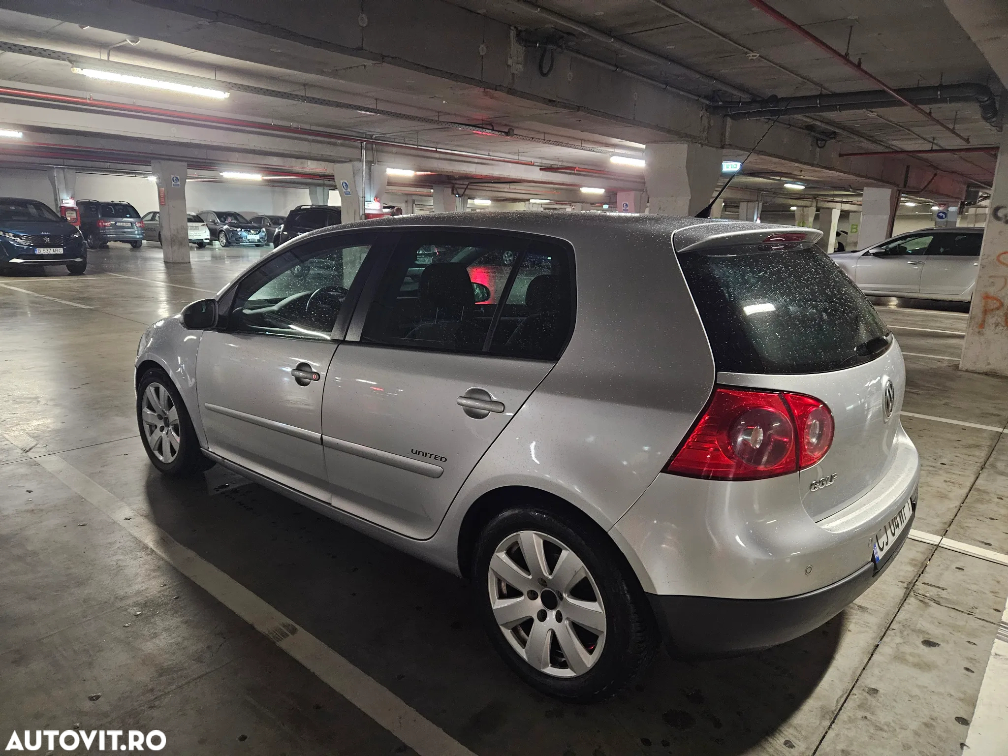 Volkswagen Golf - 4