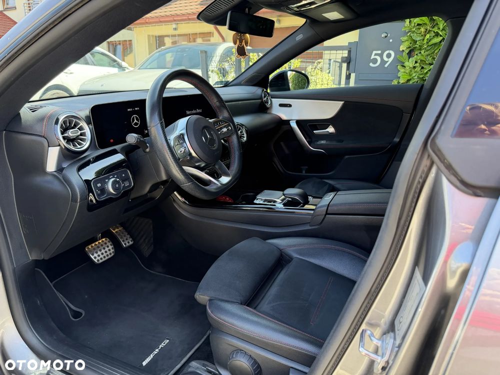 Mercedes-Benz CLA 200 AMG Line 7G-DCT - 4