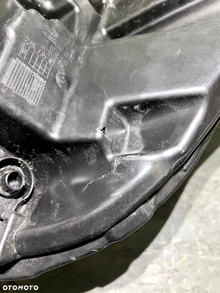 RENAULT TRAFIC III 2-GI LIFT 2021- LAMPA PRAWY PRZÓD PRAWA PRZEDNIA LEKKO USZKODZONA KOMPLETNA 260102899R - 12