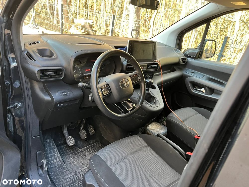 Toyota Proace City Verso Long 1.5 D-4D Business - 6