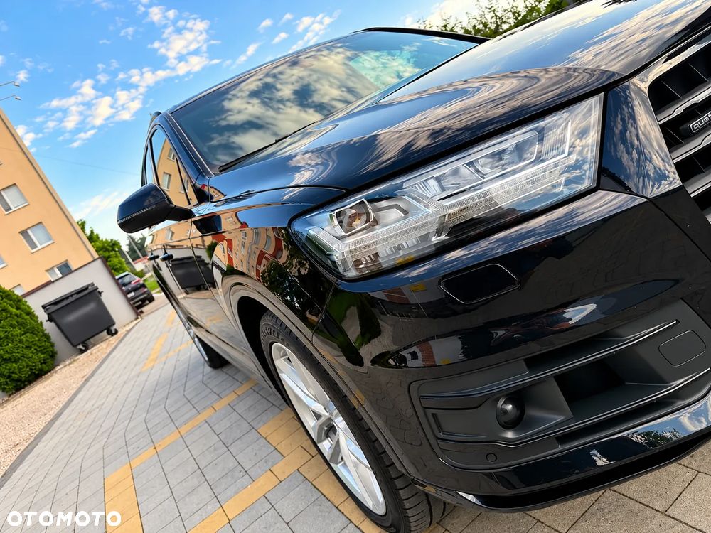Audi Q7 - 12